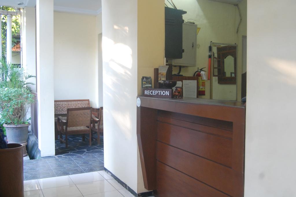 Sagan Huis Hotel Yogyakarta Exterior photo